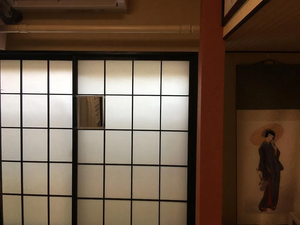 Kyu Kyu Hotel Tokio 2*,
