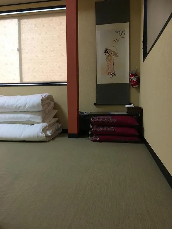 Kyu Kyu Hotel Tokio 2*,